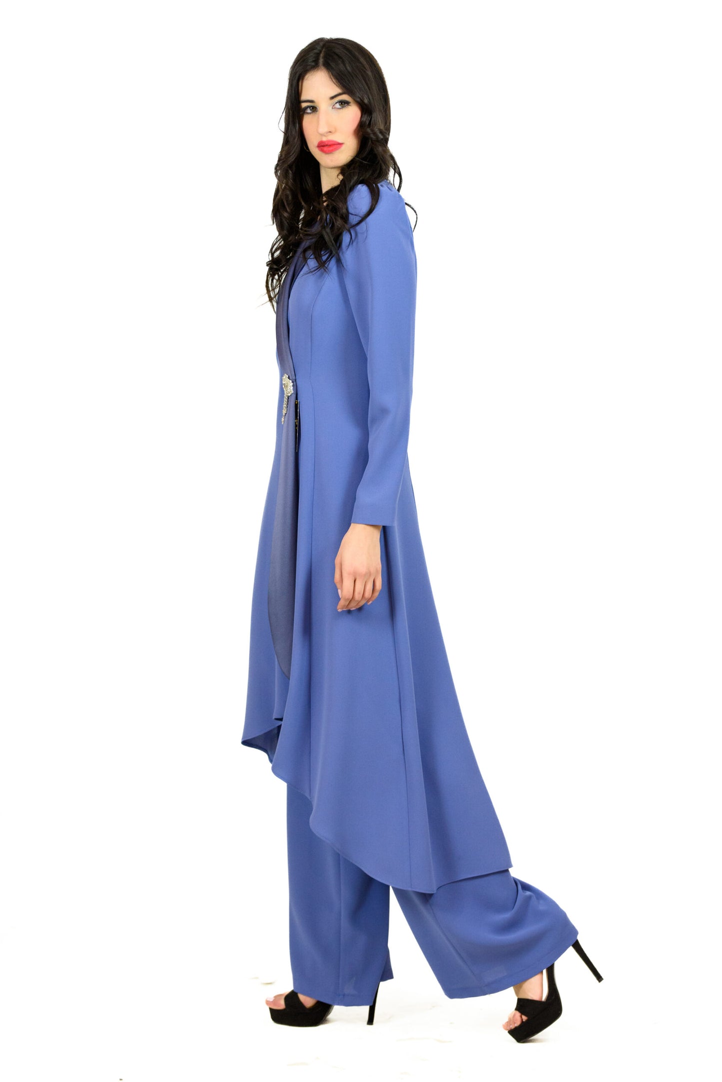 024 ΑΡΙΣΤΟΚΡΑΤΙΚΟ ΣΥΝΟΛΟ ΣΕ ΜΠΛΕ ΑΠΟΧΡΩΣΗ