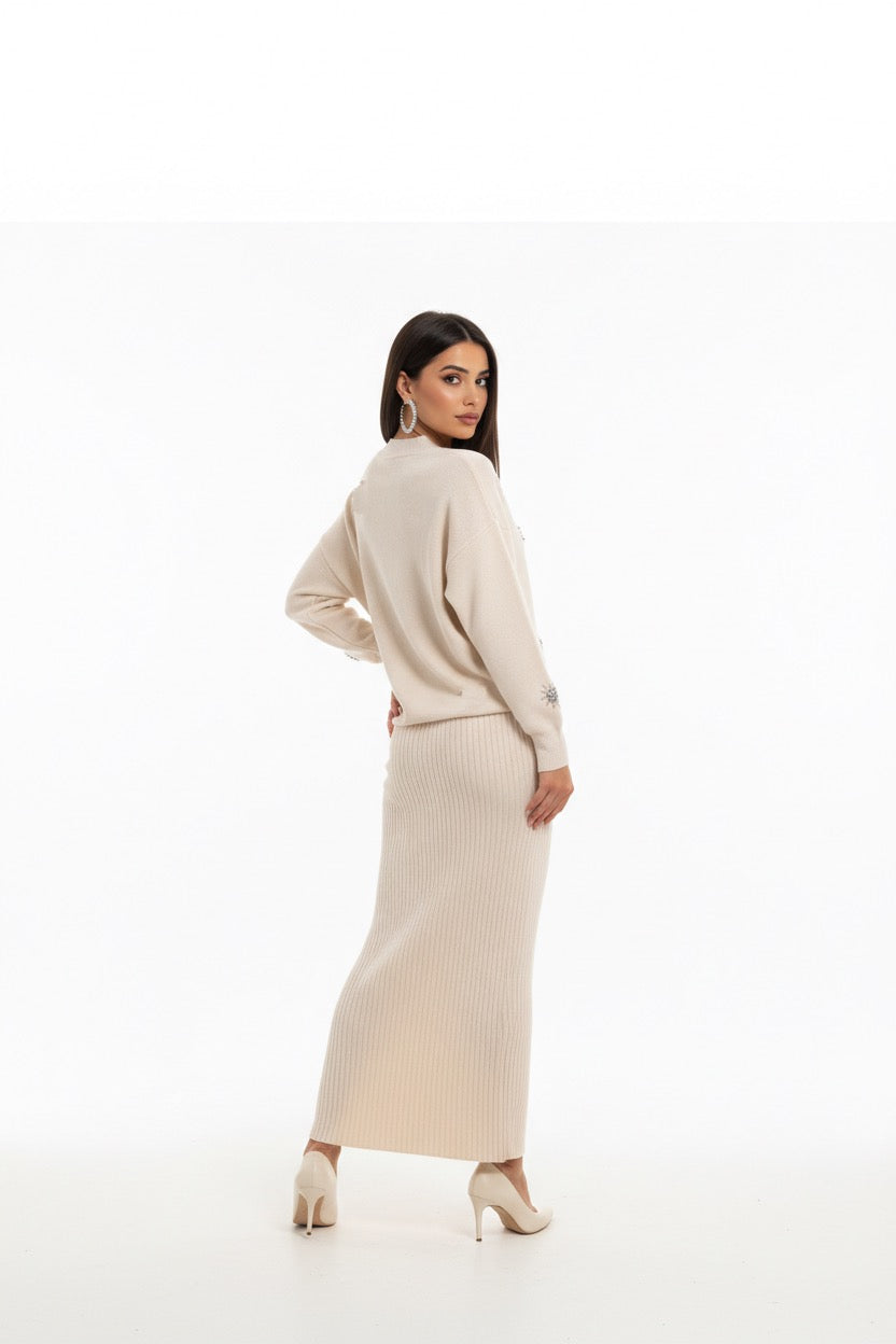 158 Elegant Ivory Knit Set