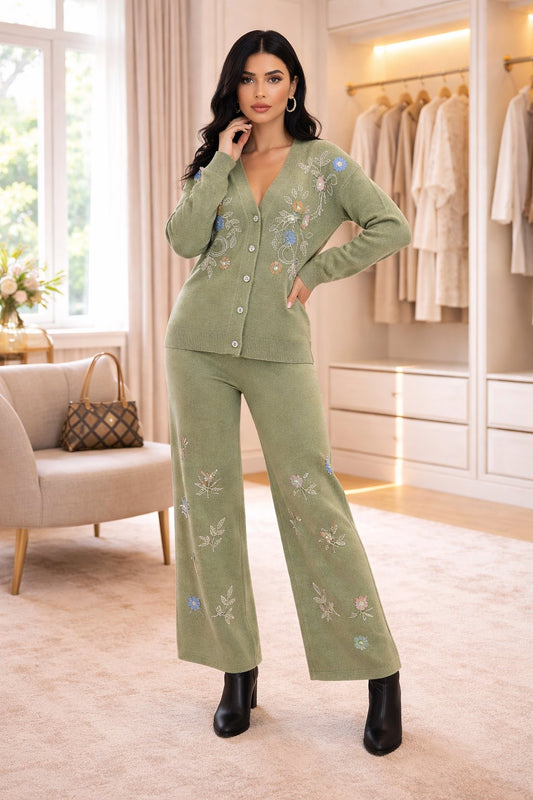 156  Φρέσκο & Κομψό Πλεκτό Σετ