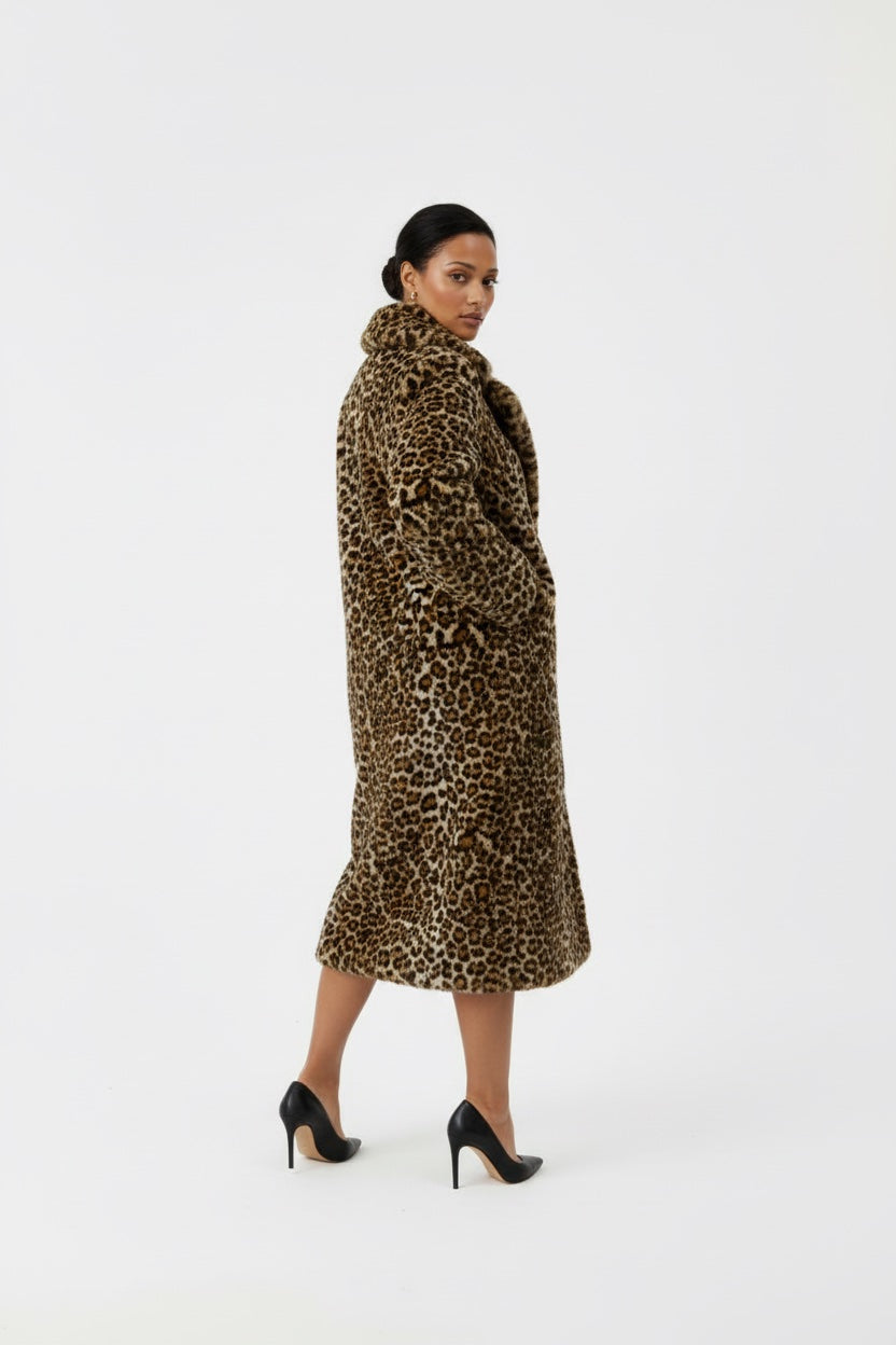 117 συνθετική μάξι γούνα