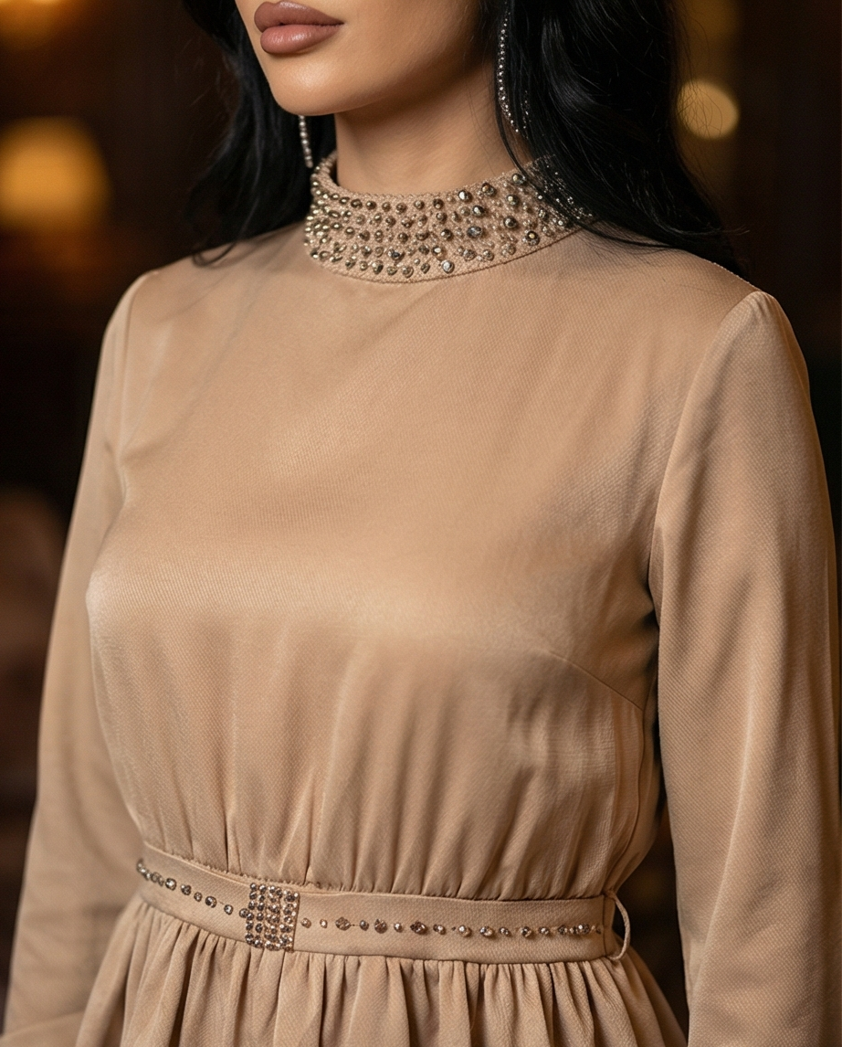 183 Luxury Satin Set in Beige with Strαss Details & Midday Line